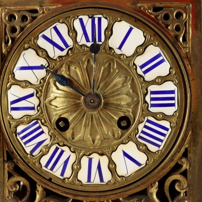 Horloge de table en bronze doré