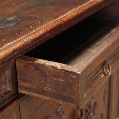 Credenza
