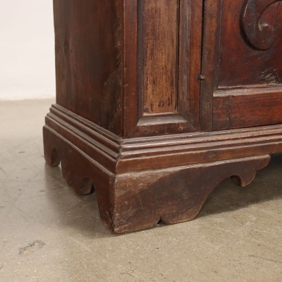 Credenza