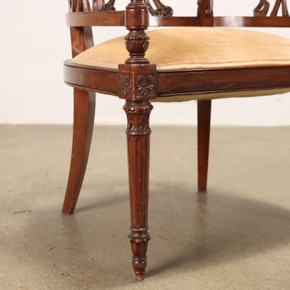 Paire de Fauteuils de Style Néoclassique