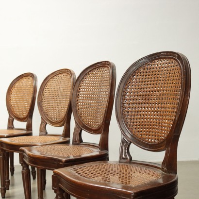 Grupo de sillas de estilo neoclásico c