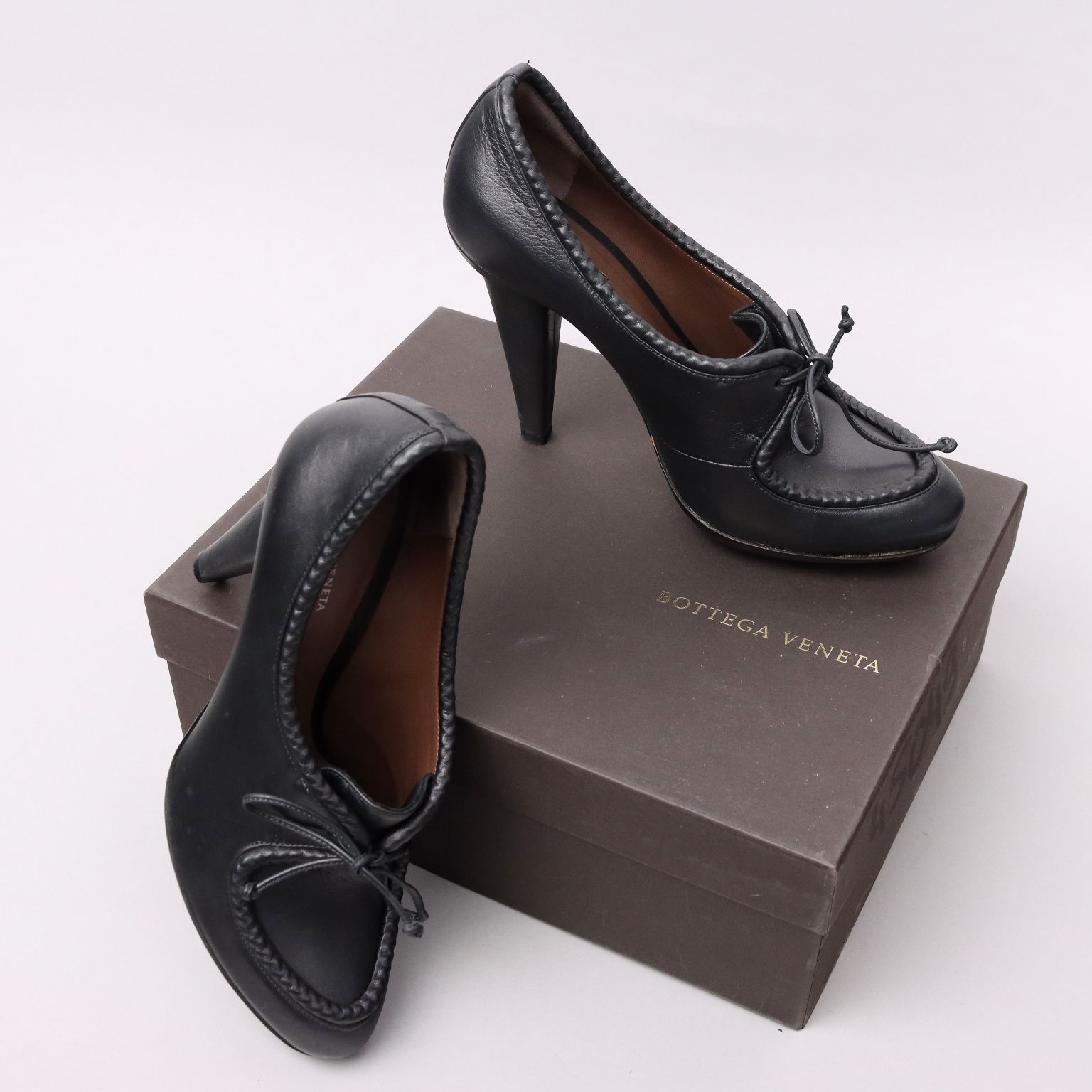 Bottega Francesine Second Hand Numero 38 Morbida Pelle Grigia