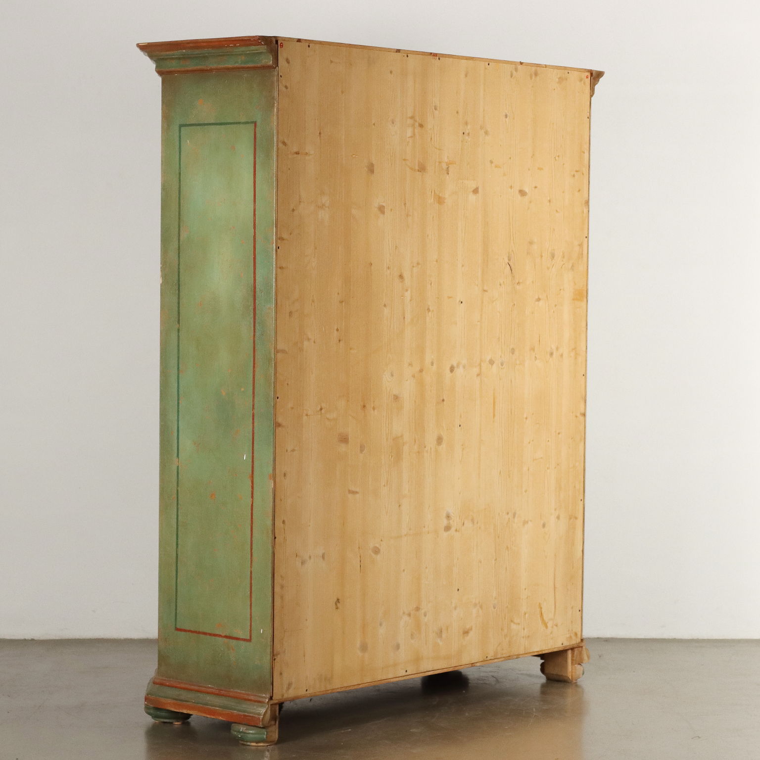 Piccolo Armadio Dipinto Antico Italia XX secolo