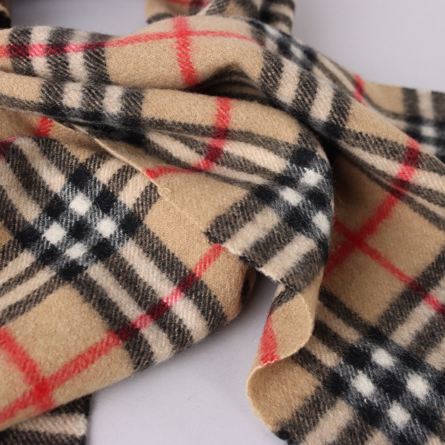Burberry bufanda shop 90