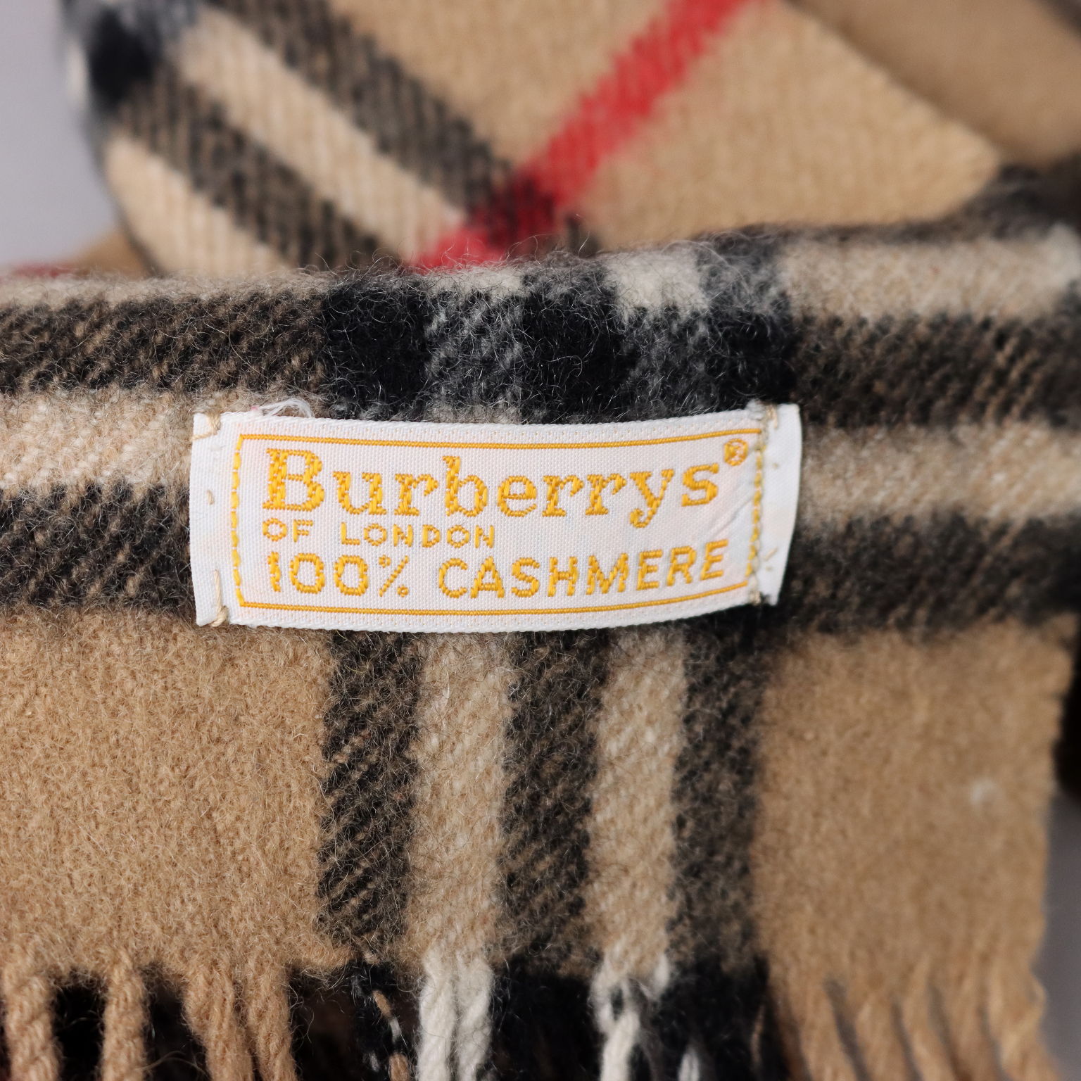 90s burberry scarf new arrivals