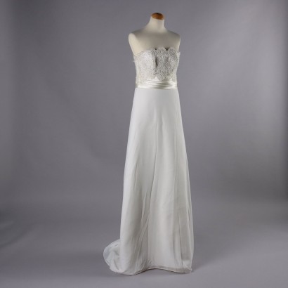 Vestido de novia InterTex con cuerpo de encaje marfil