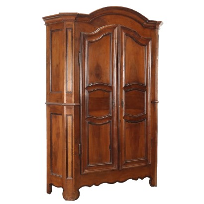 Armoire piémontaise