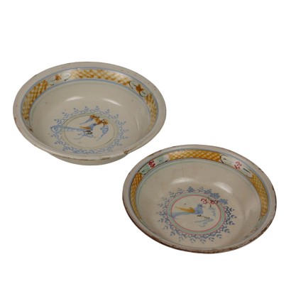 Gruppo di Tre Ciotole in Maiolica di Grottaglie