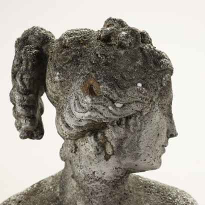 Estatua de jardín que representa a Venus I