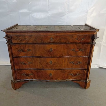 antique, commode, commode ancienne, commode antique, commode italienne antique, commode antique, commode néoclassique, commode du 19ème siècle, commode, commode ancienne, antique commode, commode italienne ancienne, commode antique, commode néoclassique, commode du 19ème siècle, commode baroque Commode baroque du début du 18ème siècle