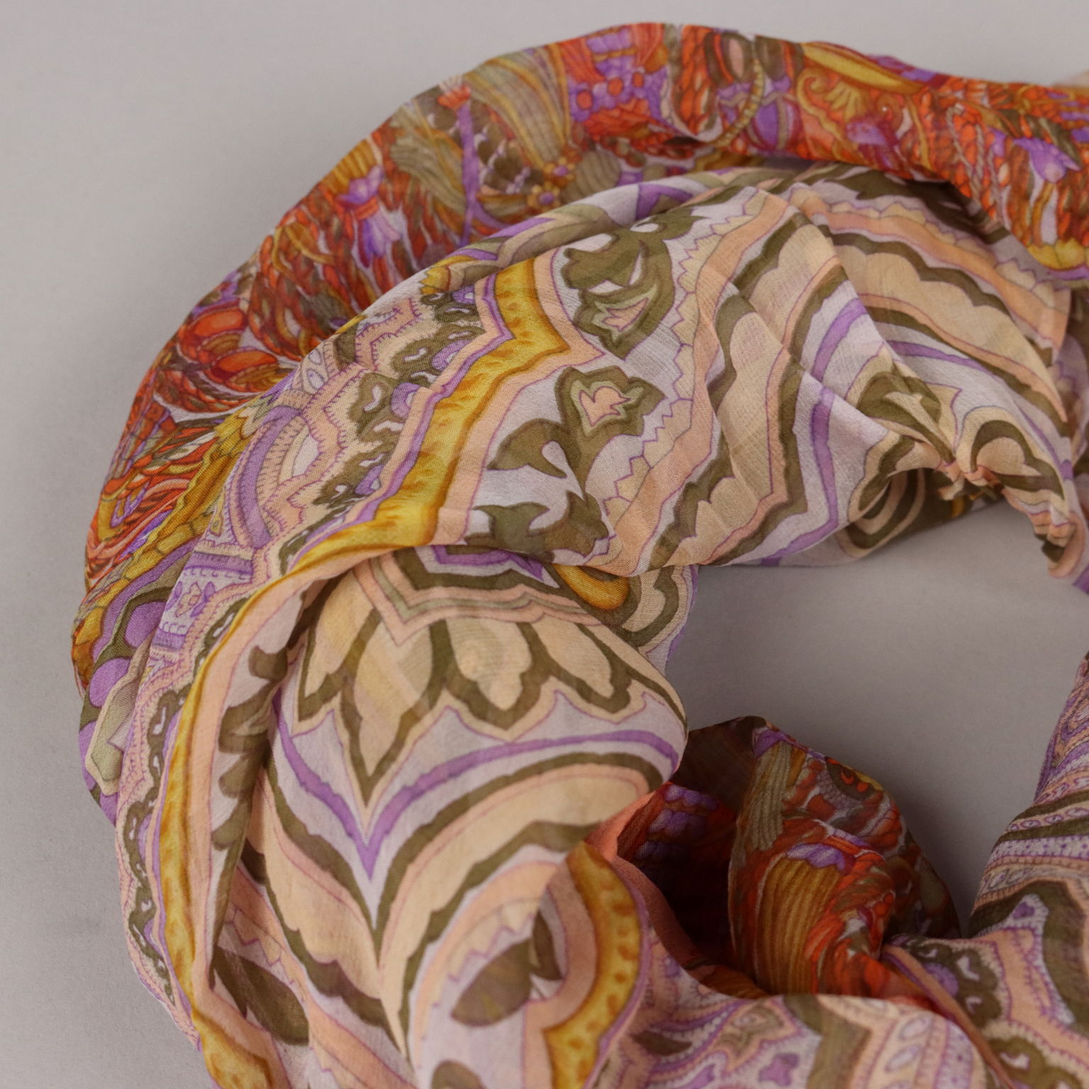 Gucci chiffon scarf store