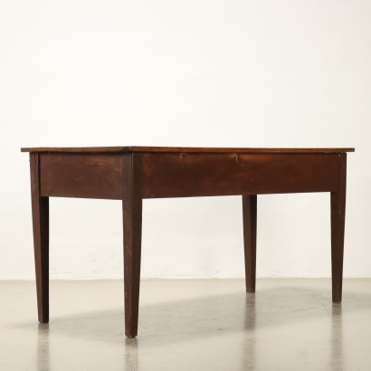 Tisch, Tischplatte aus Kirschholz