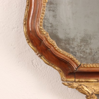 Neoclassical mirror