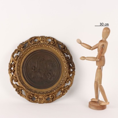 Copper round with tablet frame