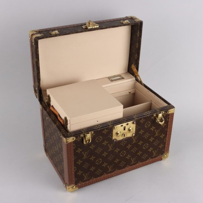 Estuche de belleza Louis Vuitton
