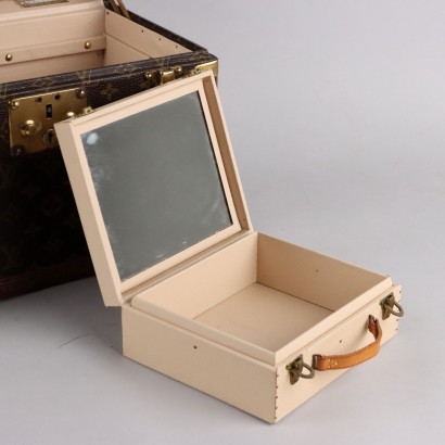 Estuche de belleza Louis Vuitton