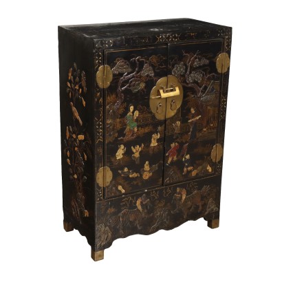 Petit Cabinet Oriental