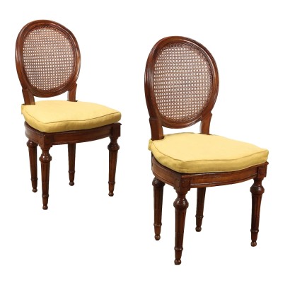 Paar Antike Neoklassizistische Stühle aus Walnuss des XVIII Jhs