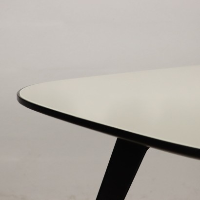 1950s table