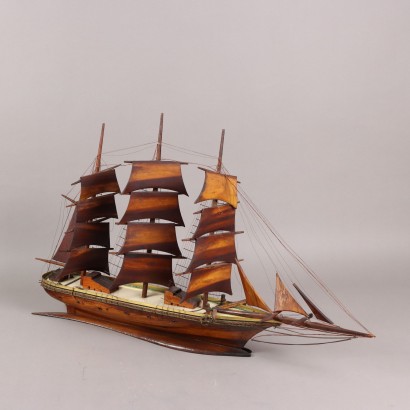Segelschiff aus Holz