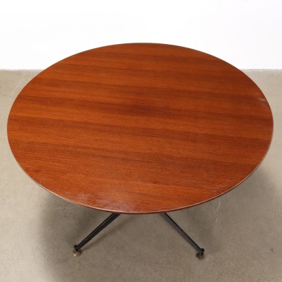 Mesa de los años 60, Mesa de comedor redonda de los años 60