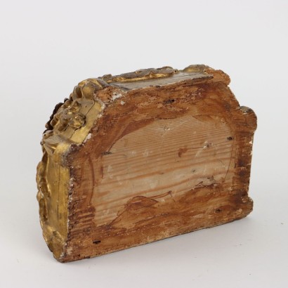 Geschnitzte und vergoldete Holzkiste