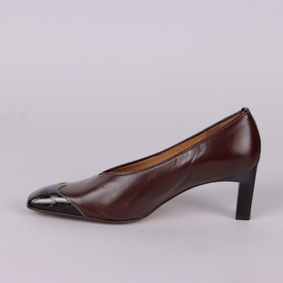 Voltan 1898 Vintage Pumps