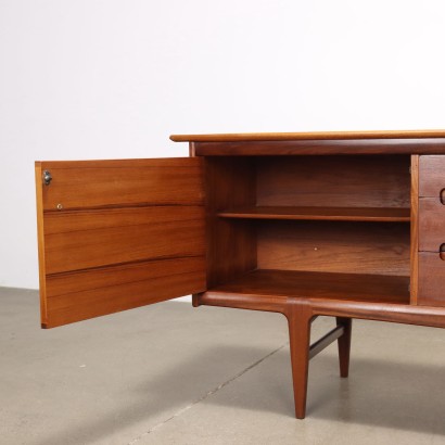 Sideboard n39, Englisches Sideboard 60er