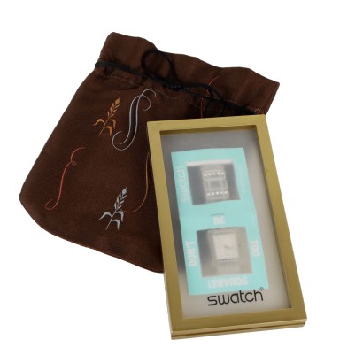 Swatch Don't Be Too Square SUBW 101 AP