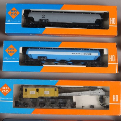 Antigüedades modernas, diseño moderno, objetos, objetos de antigüedades modernas, objetos de antigüedades modernas, objetos italianos, objetos vintage, objetos de los años 60, objetos de diseño de los años 60, tren Roco HO, grupo de 20 vagones Roco HO