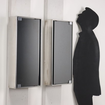 Dos gabinetes de baño vintage
