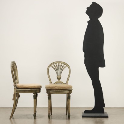 Coppia di sedie in stile neoclassico