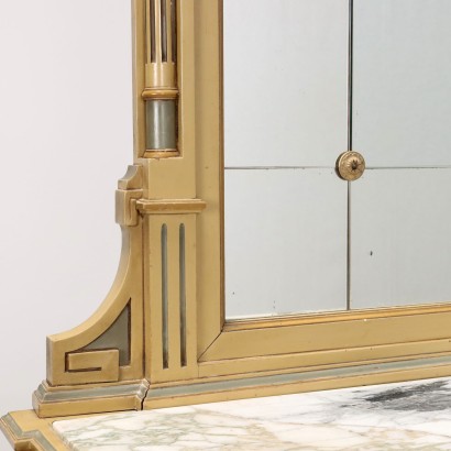 Dresser with mirror in style