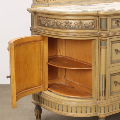 Dresser with mirror in style