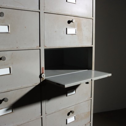 Mobilier industriel des années 60-70