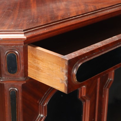 Weekly, Weekly Umbertino in Mahogany