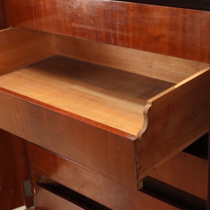 Weekly, Weekly Umbertino in Mahogany