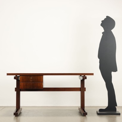 Bureau à tiroirs des années 60