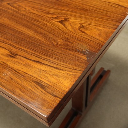 Bureau à tiroirs des années 60