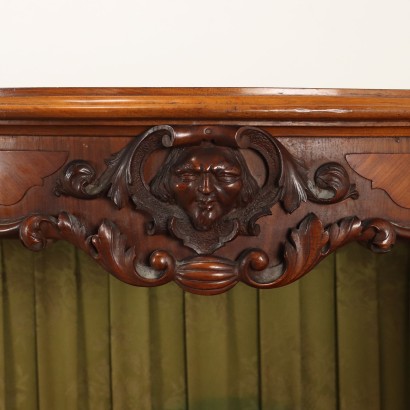Umbertine console