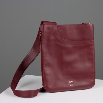 Radley Shoulder Bag Pockets