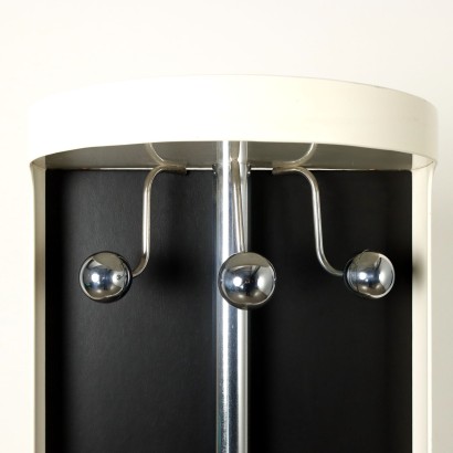Drehbare Garderobe mit Konsole Jahre