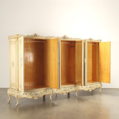 Venetian Baroque style wardrobe