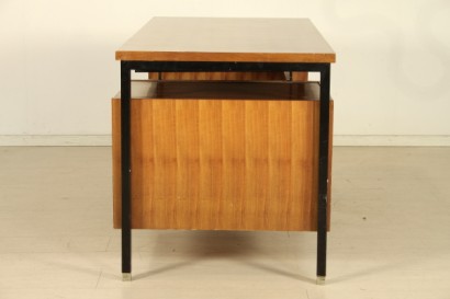 Scrivania Anonima Castelli, legno impiallacciato teak, metallo verniciato, buone condizioni, piccoli segni di usura