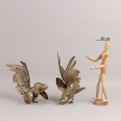 Par de gallos de bronce