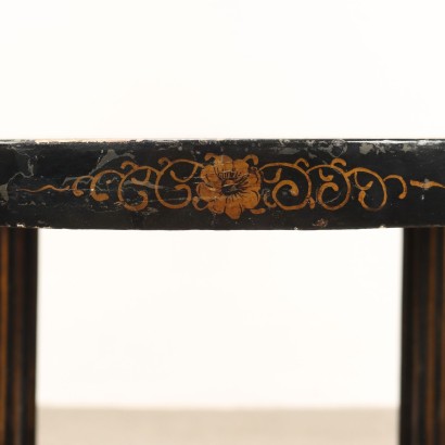 TABLE CHINOISE, Table en bois laqué noir