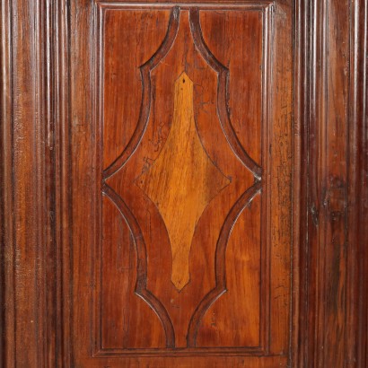 Walnut sideboard,Baroque Walnut Sideboard