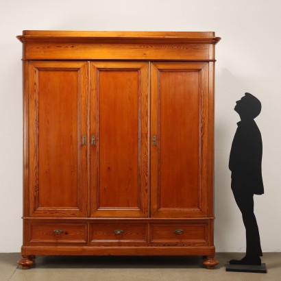Wardrobe, Wardrobe in Fir and Larch