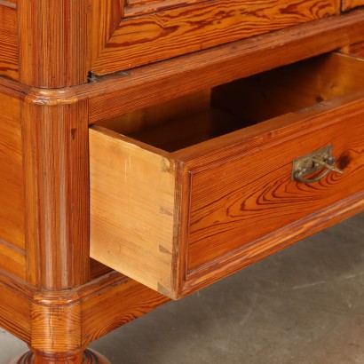 Wardrobe, Wardrobe in Fir and Larch