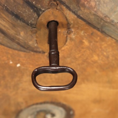ARMADIO CON STEMMA,Armadio in stile Barocco